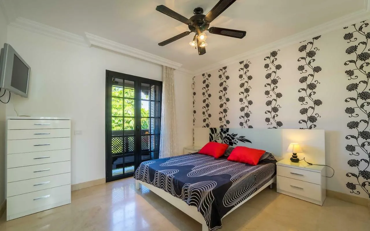 Villa Duquesa Costa Adeje  Dom wakacyjny Costa Adeje (Tenerife)
